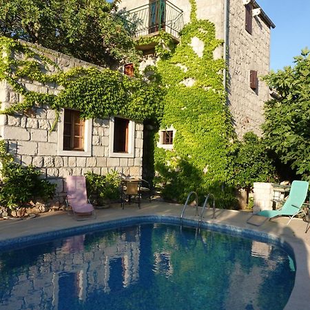 Holiday Home Villa Kastel Zrnovo Zewnętrze zdjęcie