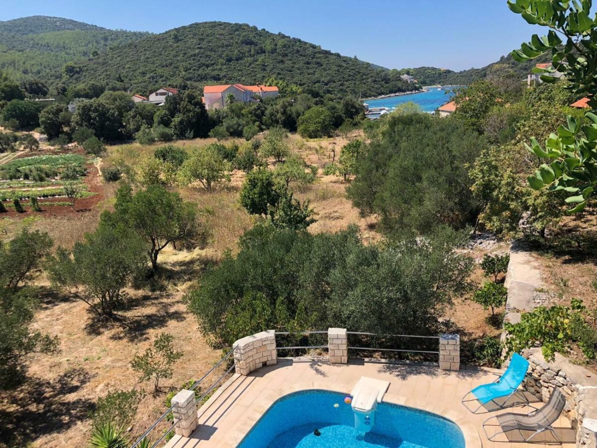 Holiday Home Villa Kastel Zrnovo Zewnętrze zdjęcie